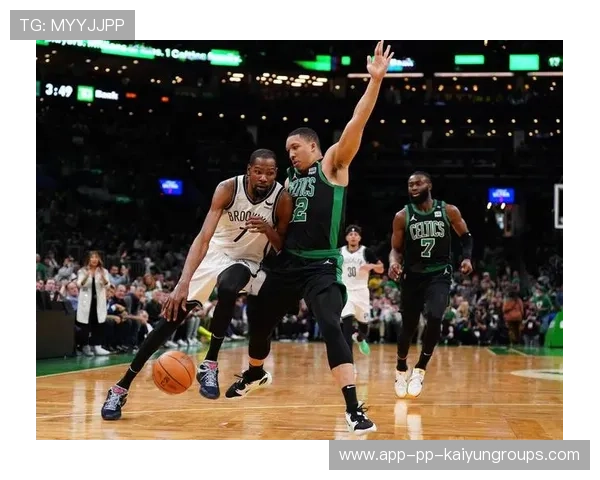 篮网队在季后赛中展开厮杀,篮网季后赛大名单