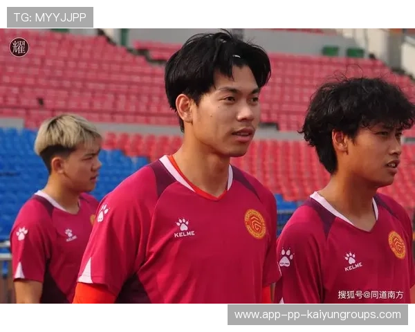 职业球员是否愿意参与社会公益教学项目,职业球员会买球吗